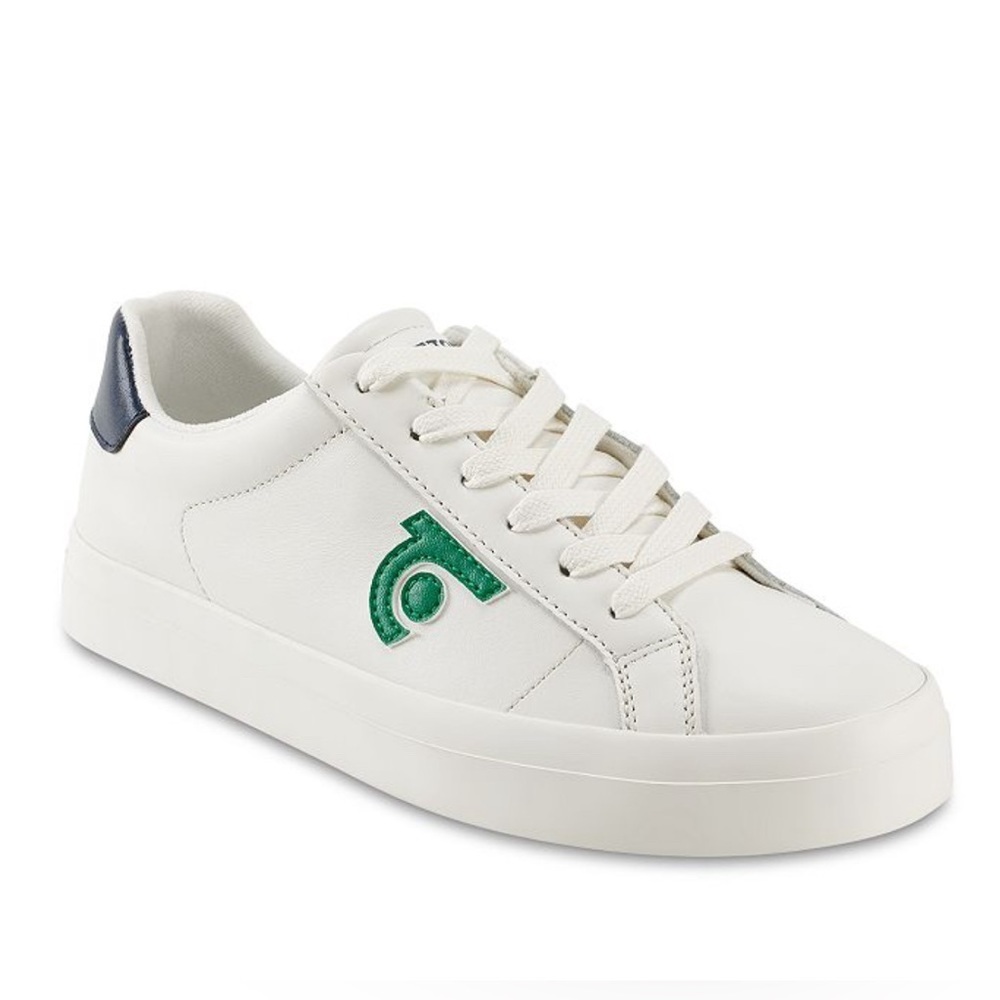 Tretorn Mackenzie 2 Tennis shoes Womens 9.5 Leather Sneakers